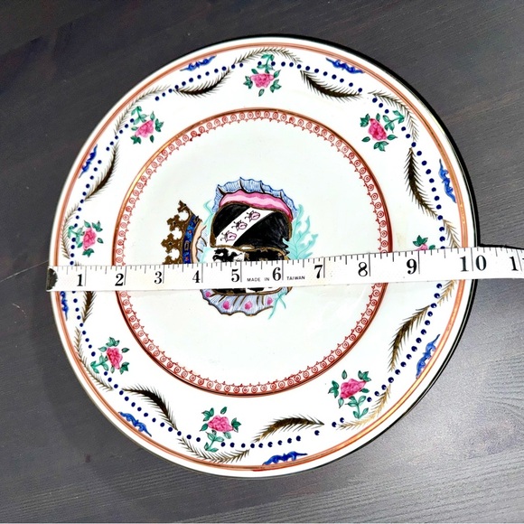 1750 COMPANY OF THE INDIES CHINA HAND PAINTED NOBLE CREST OF ARMS DINNER PLATE - Picture 4 of 4